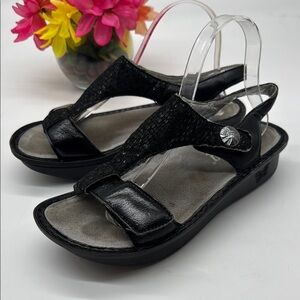 Alegria Black Slingback Sandals with Cushioned Footbed Size 39 ALE7906